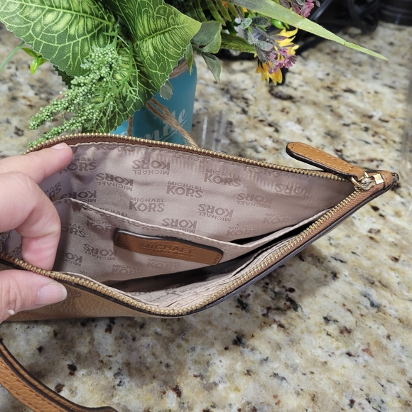 Michael Kors Tan Wristlet - Picture 4 of 8